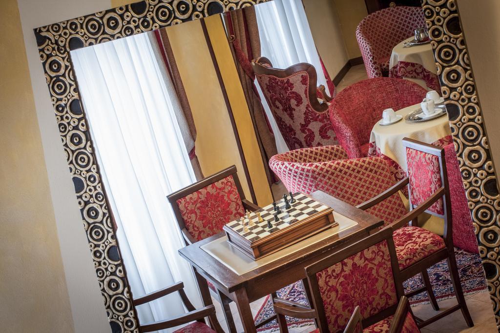 Hotel Fabbrini Абадиа Сан Салваторе Екстериор снимка