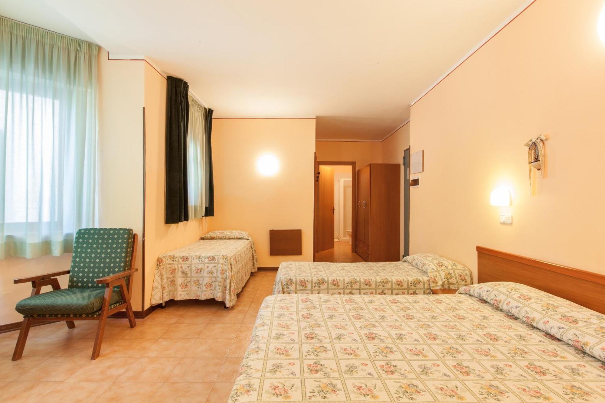 Hotel Fabbrini Абадиа Сан Салваторе Екстериор снимка